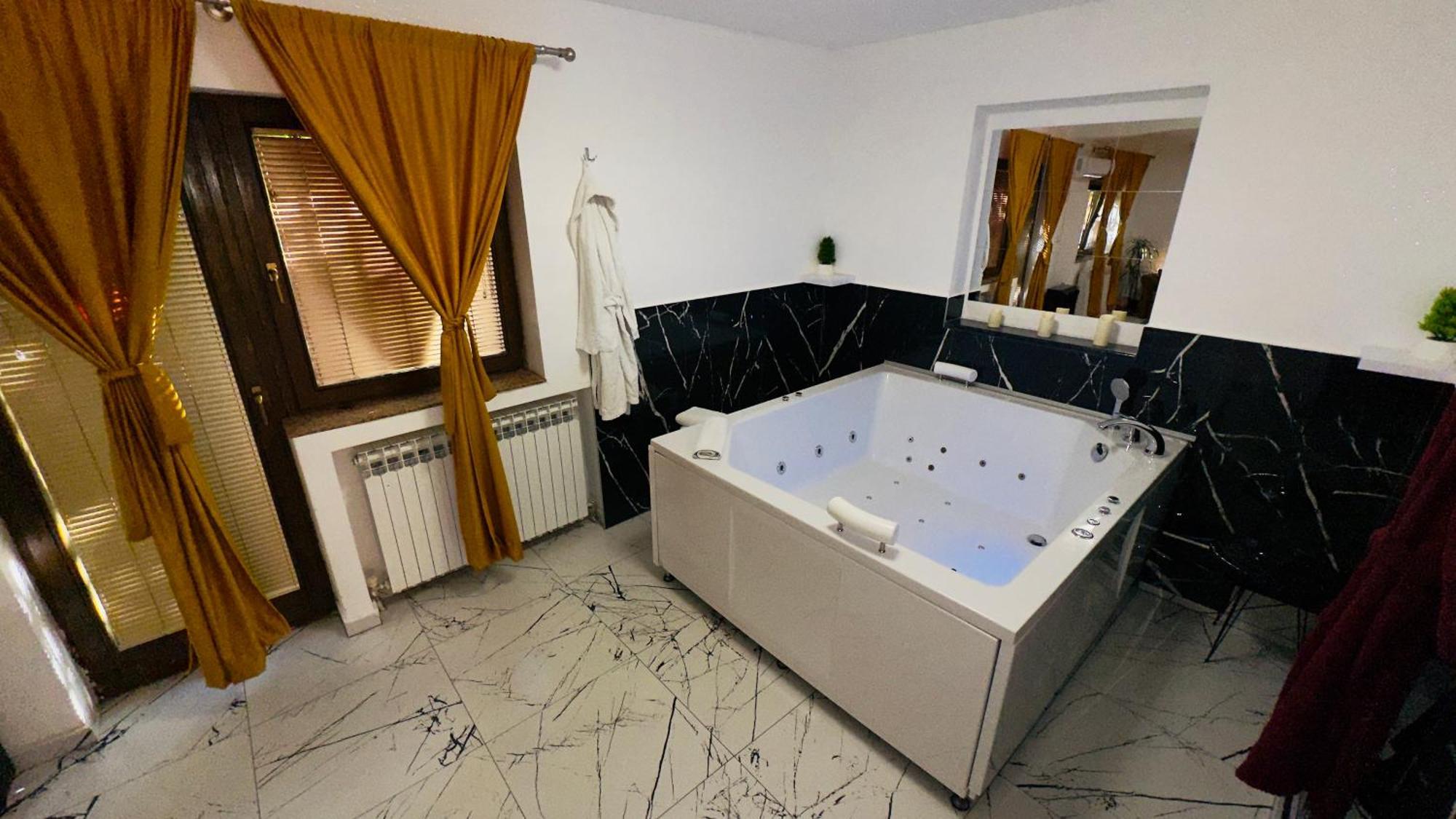 Hedonist Spa Jacuzzi Sarajevo Free Parking Kültér fotó