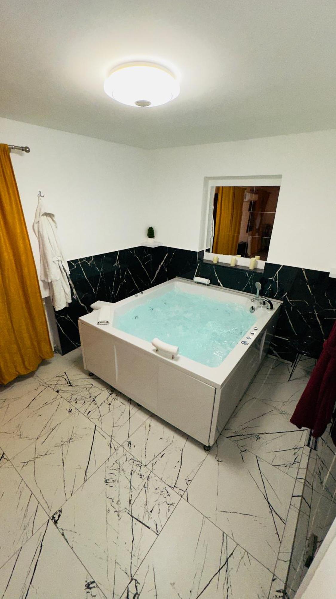 Hedonist Spa Jacuzzi Sarajevo Free Parking Kültér fotó